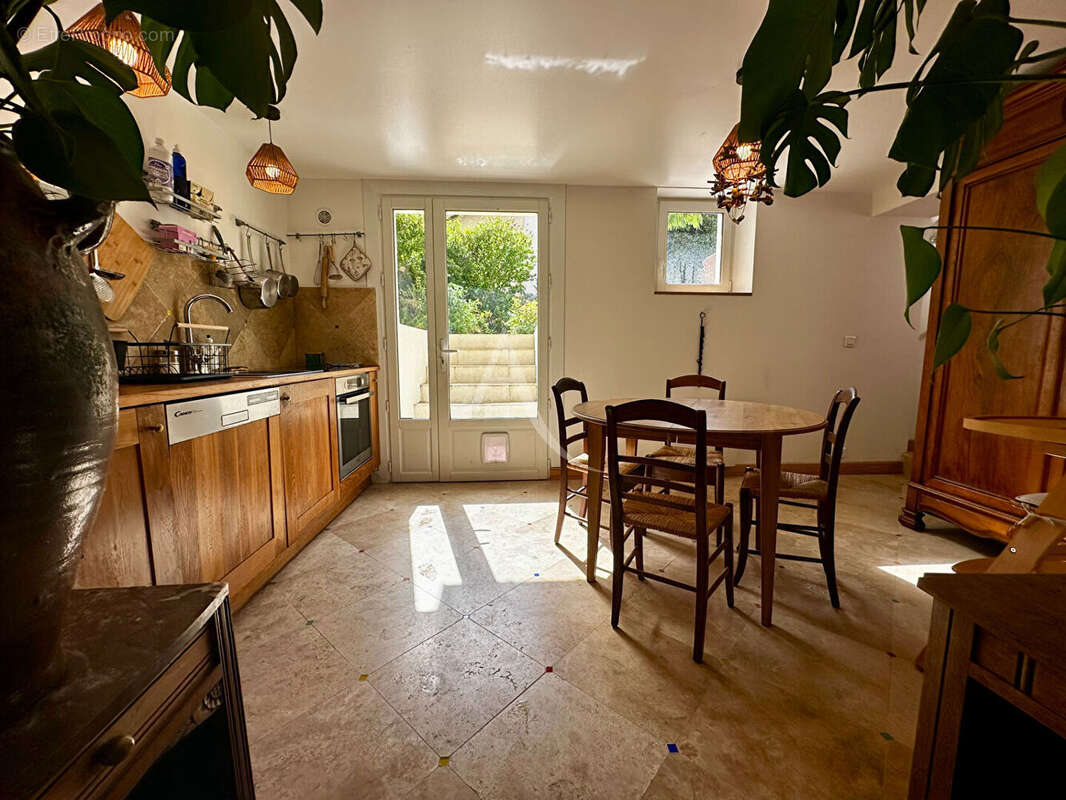 Appartement à MAISONS-ALFORT