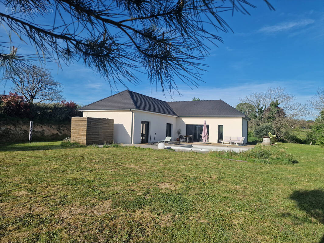 Maison à SAINTE-FEREOLE