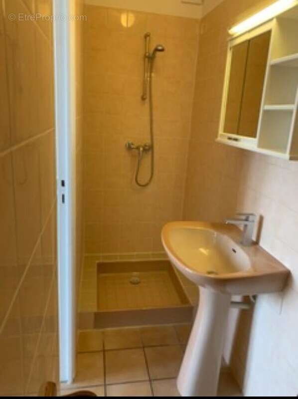 Appartement à CLICHY-SOUS-BOIS