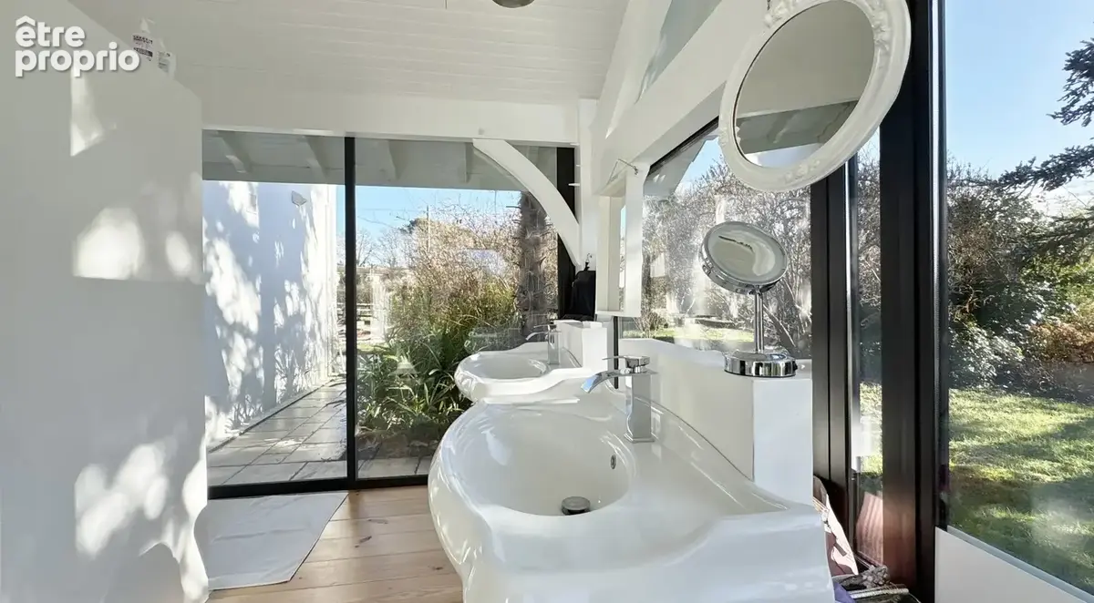 Propriété de caractère avec dépendances et piscine  Domaine de 3 hectares au calme absolu - photo 24