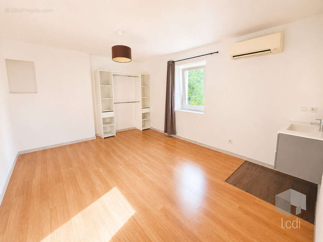 Appartement à MONTELIMAR