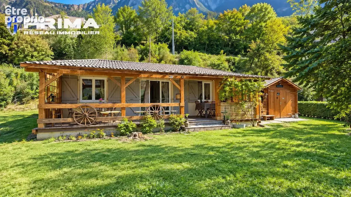 Photo Maison à Entraigues au prix de 219 000€