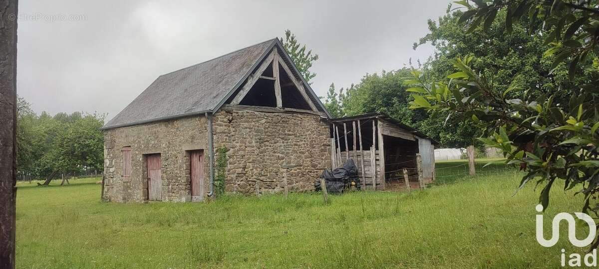 Photo 2 - Maison à SAINT-MARTIN-DE-LANDELLES