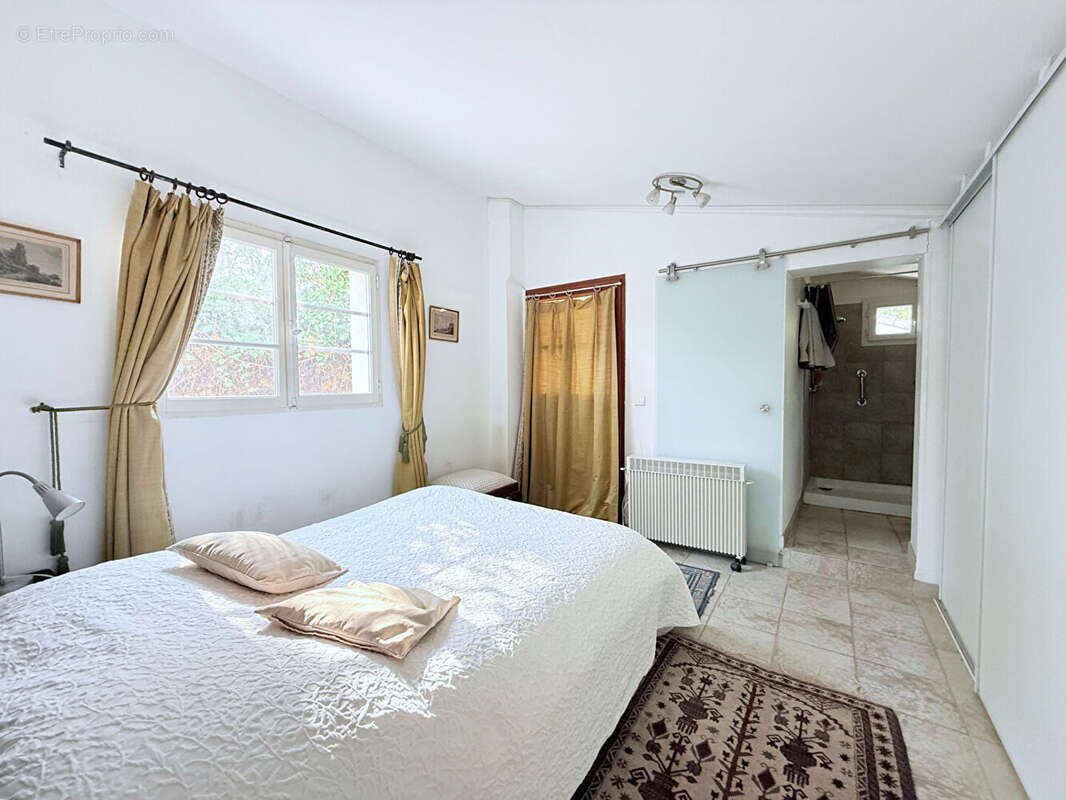 Maison à ESPONDEILHAN