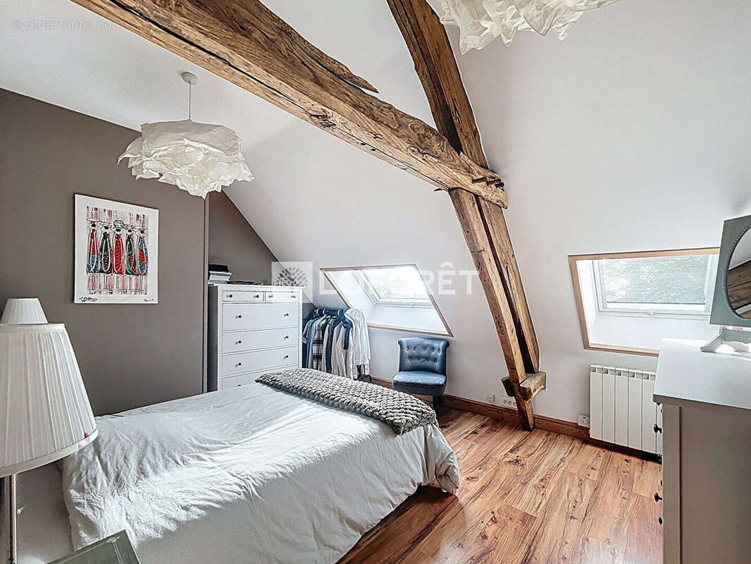 Maison à SAINT-BOMER-LES-FORGES