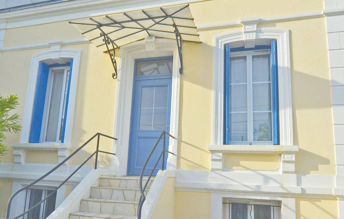 Maison à SAINT-GEORGES-DE-DIDONNE