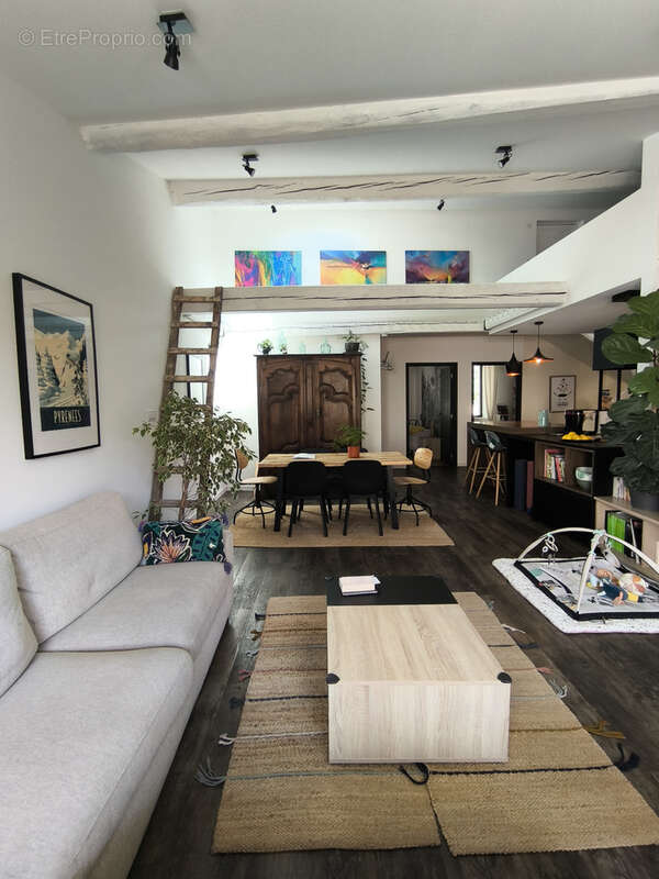 Maison à SAINT-LAURENT-DE-LA-CABRERISSE