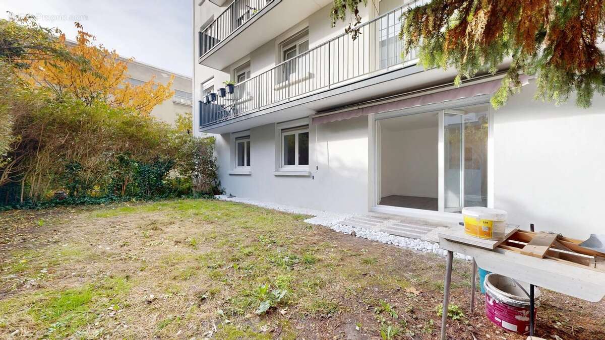 Appartement à BONDY