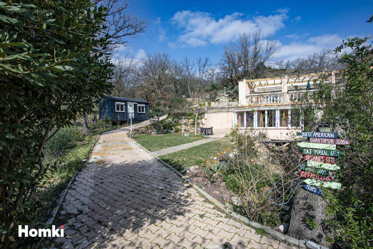Maison à MILLAS