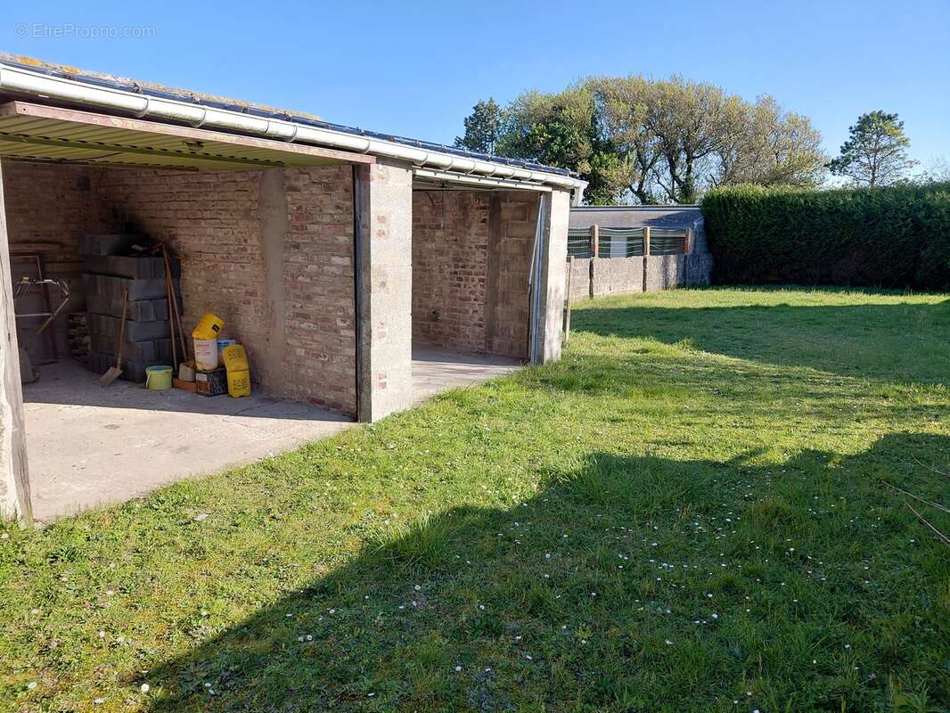 gar1 - Terrain à CAYEUX-SUR-MER