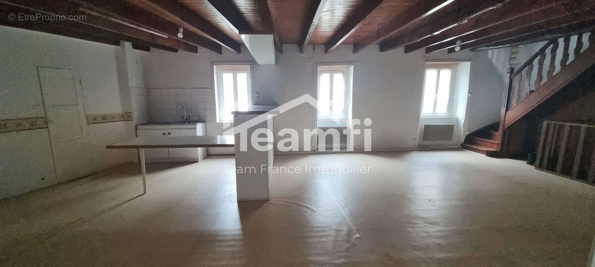 Maison à PLESTIN-LES-GREVES