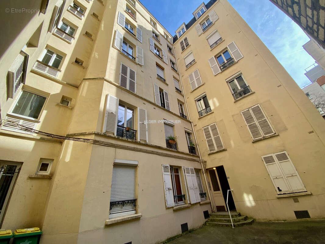Appartement à PARIS-12E