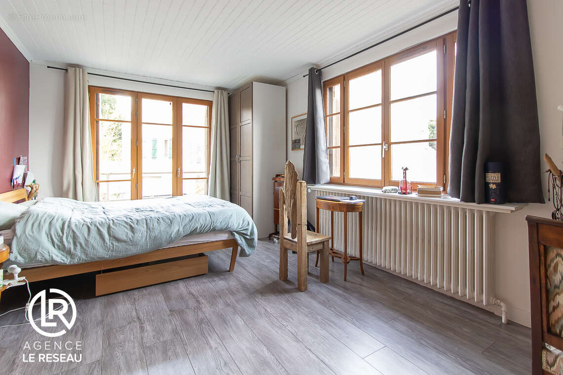 Maison à LOUVECIENNES