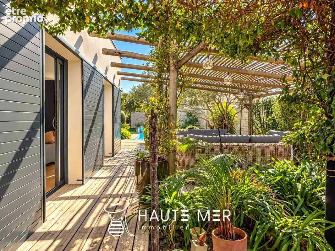 CASSIS — Une parenthèse contemporaine au cœur de la ville - photo 19
