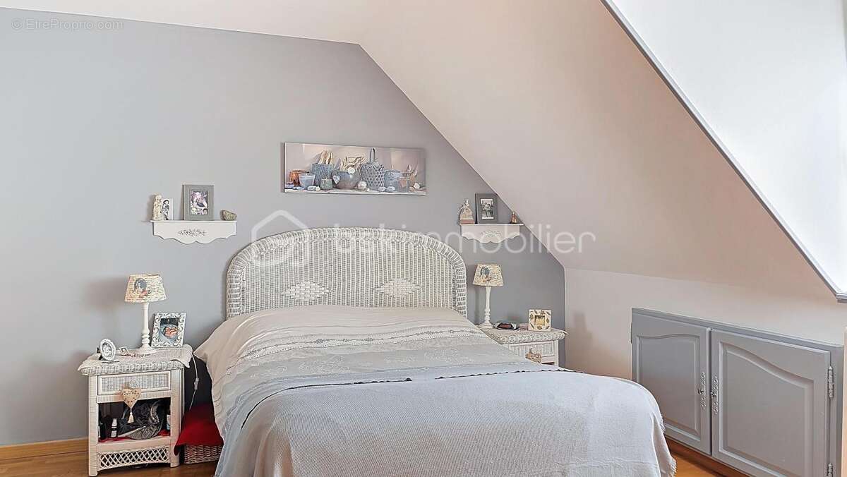 Maison à BRIE-COMTE-ROBERT