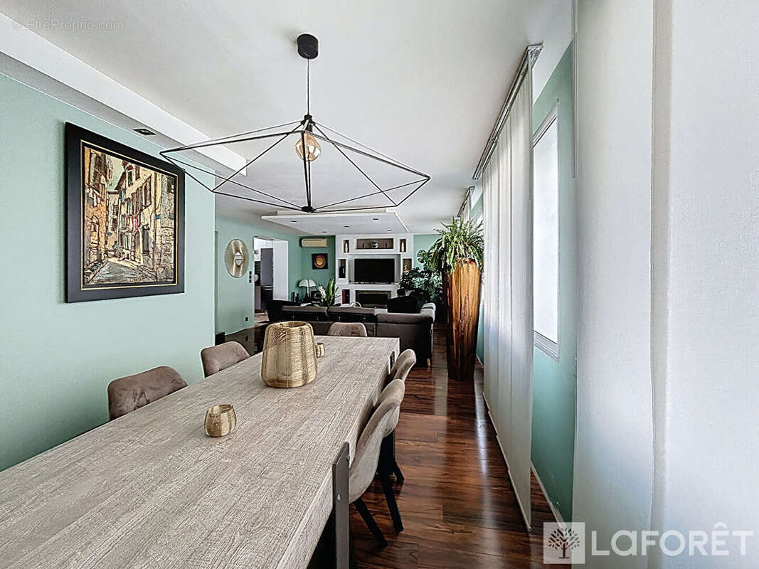 Appartement à BEZIERS