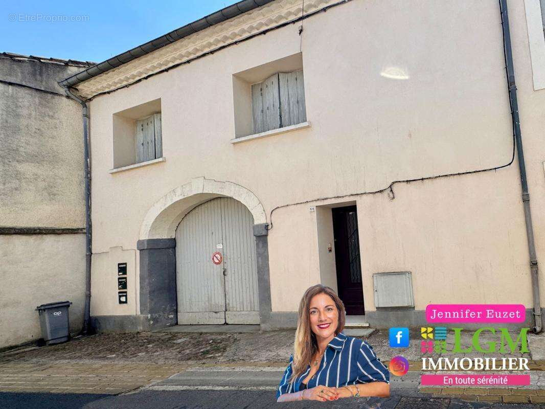 Appartement à LUNEL-VIEL