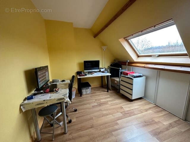 Maison à BURES-SUR-YVETTE