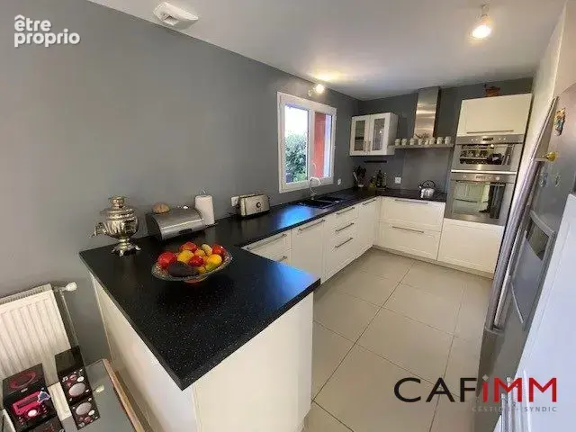 Maison 92 m² à Civrieux  - photo 9