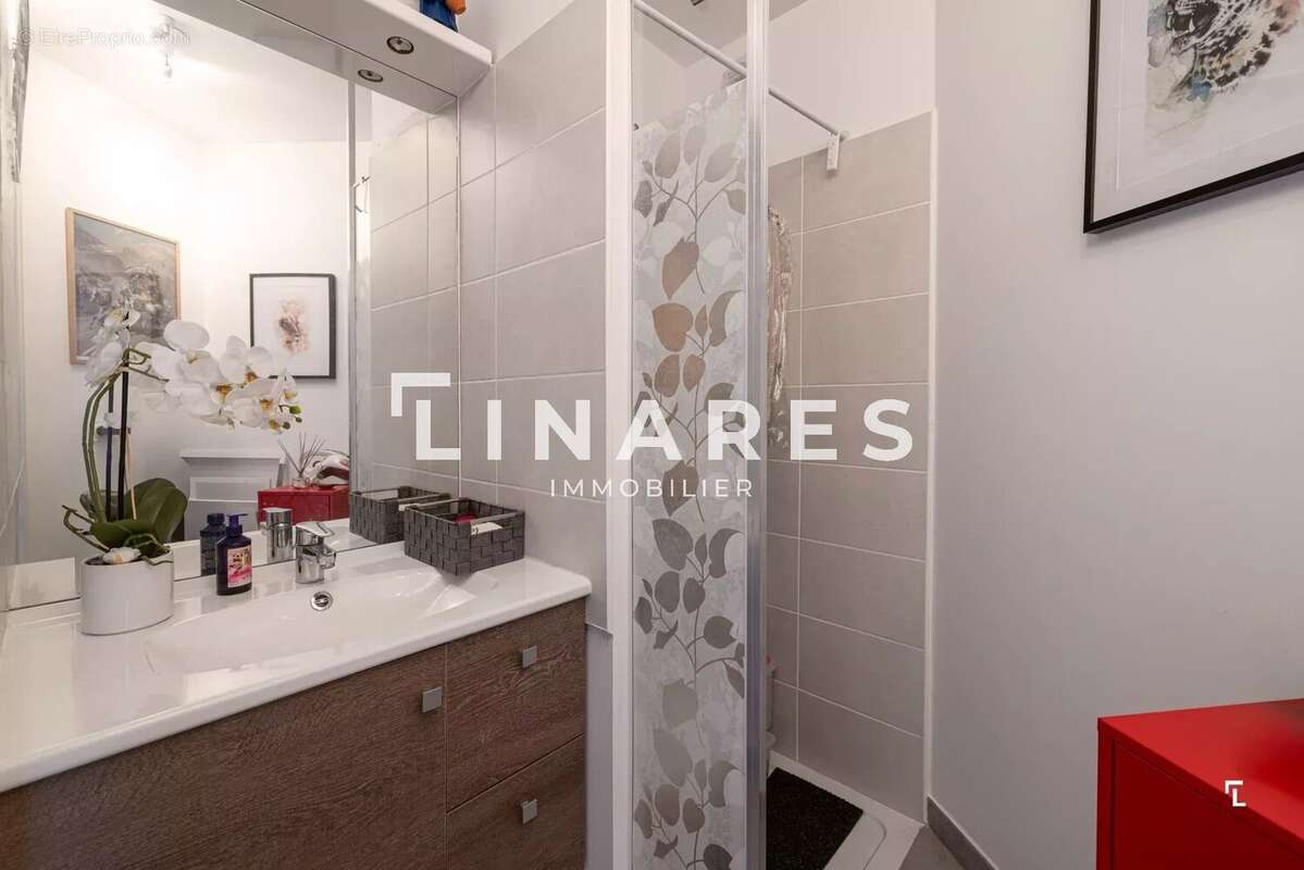 Appartement à MARSEILLE-9E