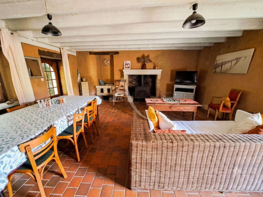 Maison à POUZAUGES