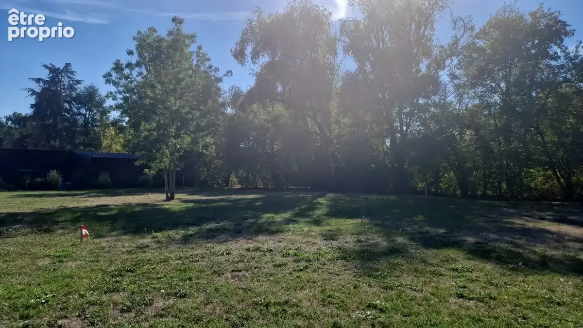 Terrain à BRIOLLAY