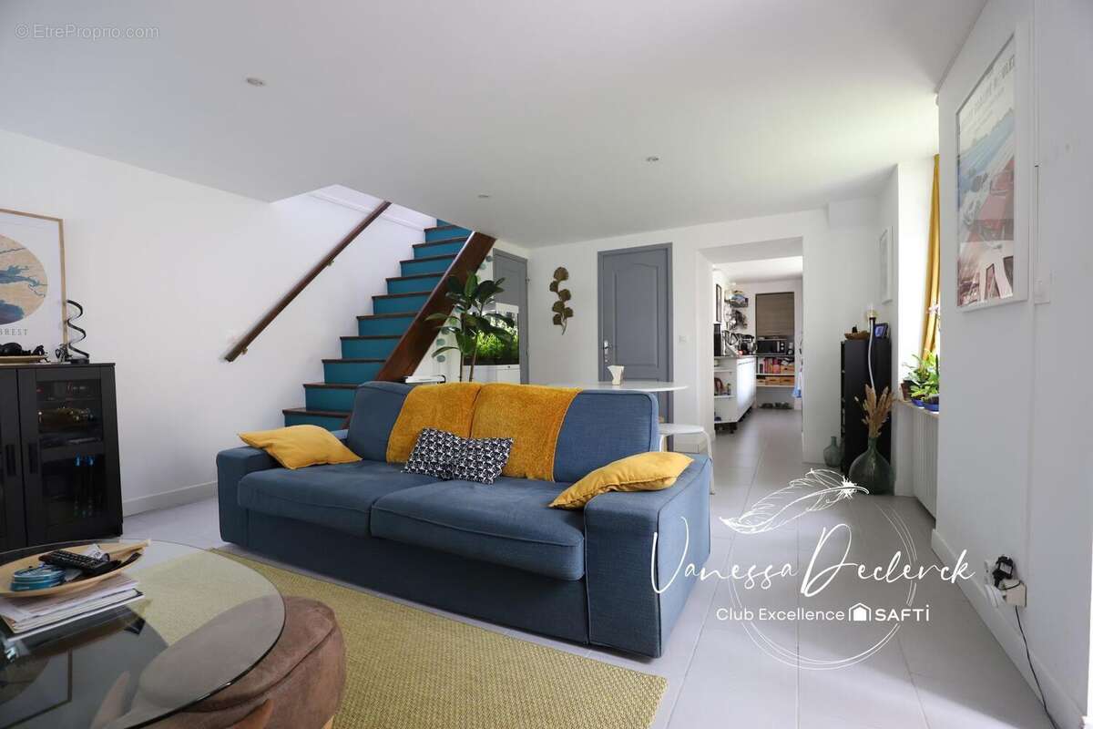 Photo 3 - Maison à LE VAL-SAINT-GERMAIN