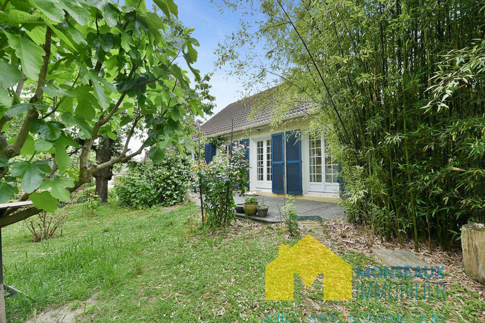 Maison  individuelle 7 pièce(s) - photo 2