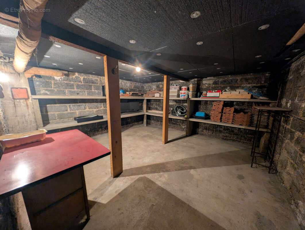 Maison à SAINTE-SAVINE