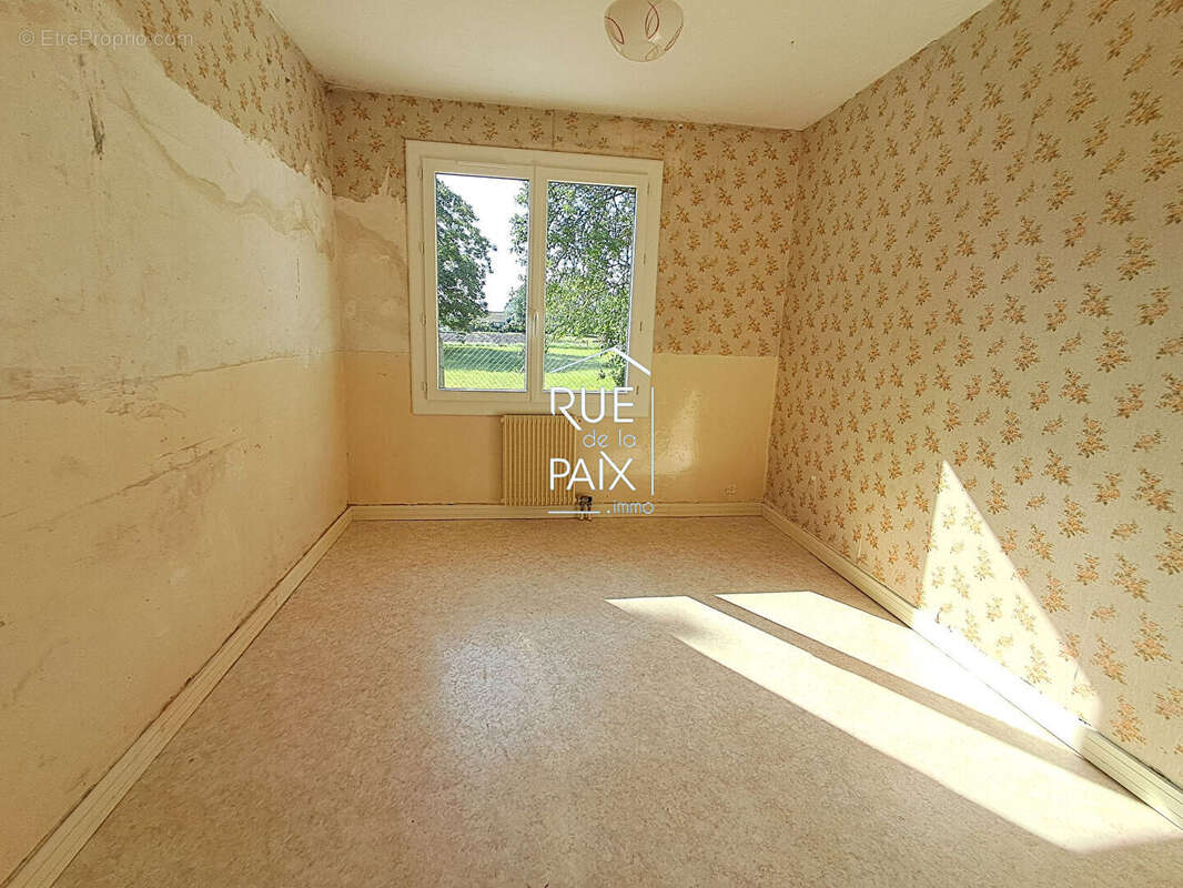 Maison de plain pied 4 chambres Serigny + Jardin de plus de 1600 m² - photo 6
