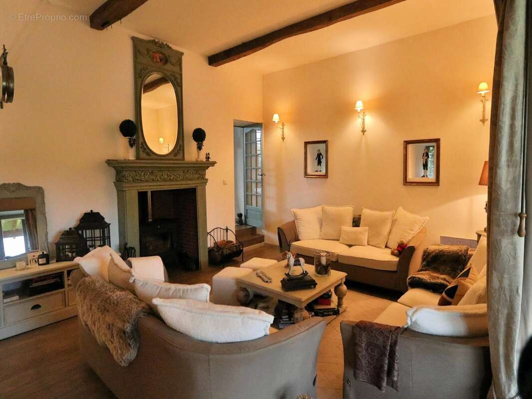 Maison de caractère, 4/5 chambres, 2503m² de terrain avec piscine - photo 7