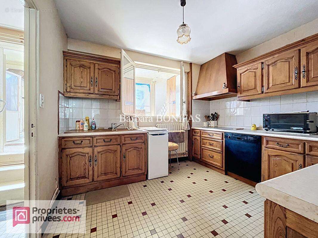 Maison à SAINT-SULPICE