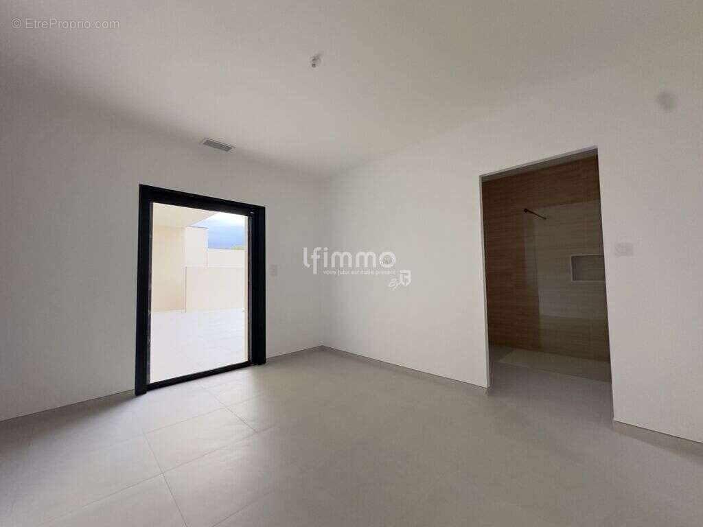 Maison à VILLEDAIGNE