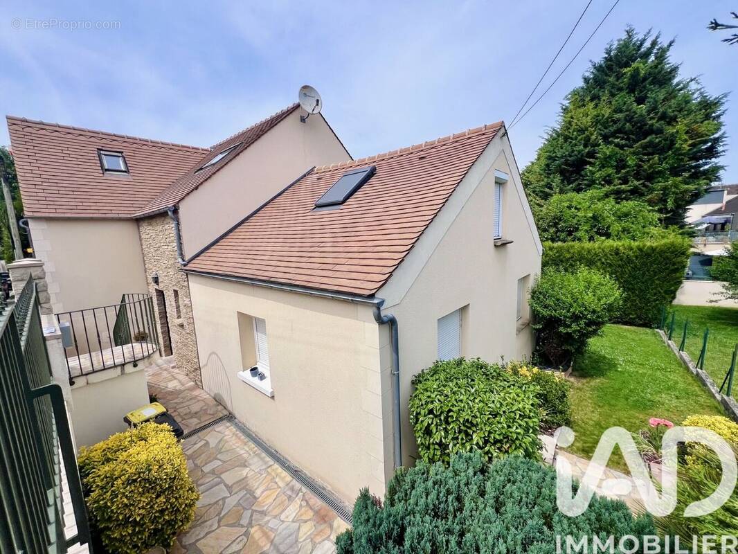 Photo 1 - Maison à OSNY