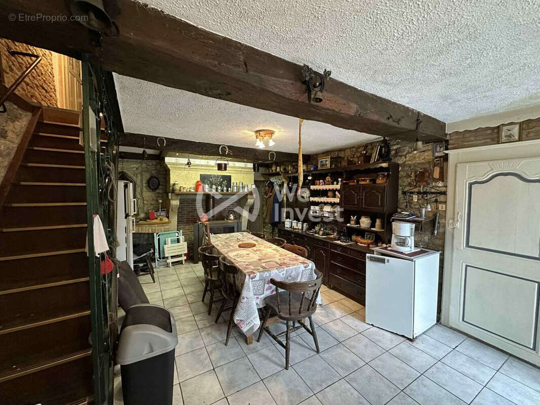 Maison à BEAUMONT-EN-ARGONNE