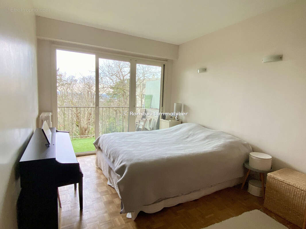 Appartement à VERSAILLES