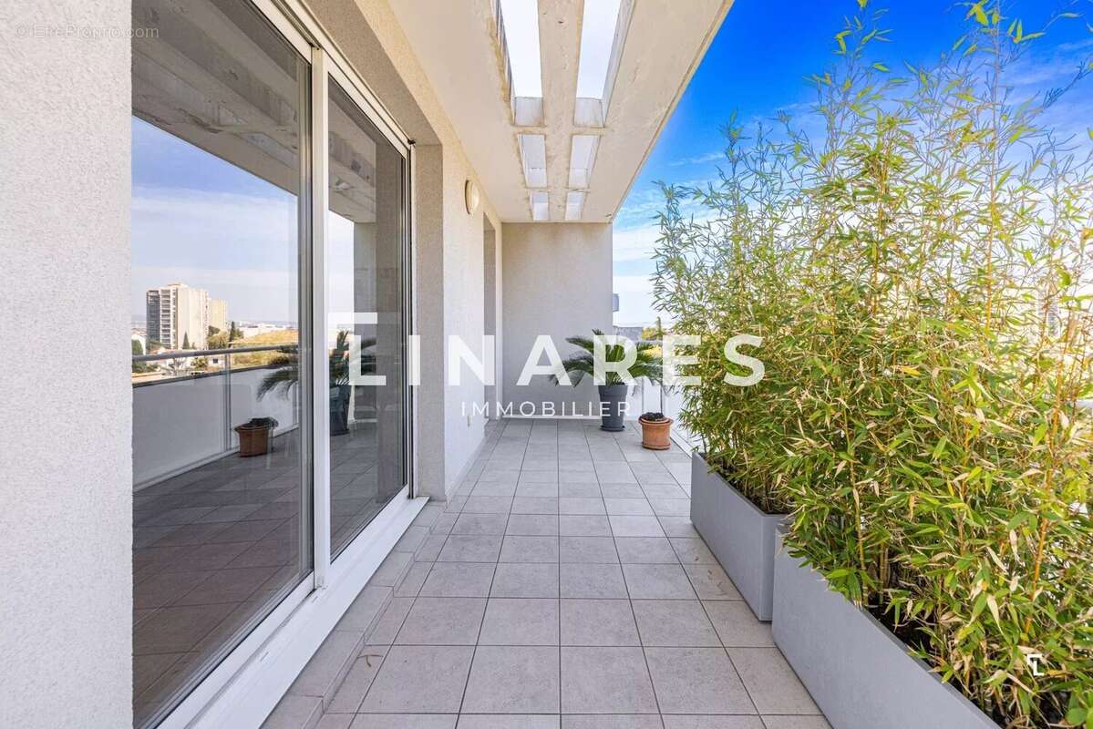 Appartement à MARSEILLE-9E