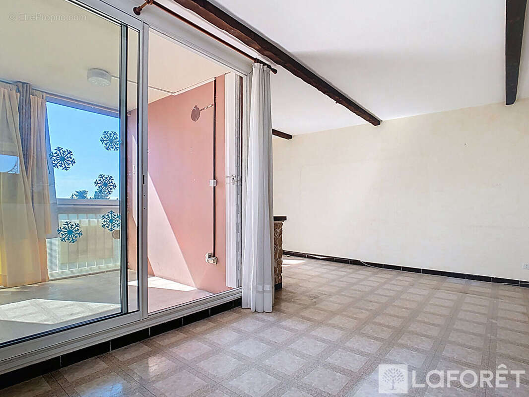 Appartement à VITROLLES