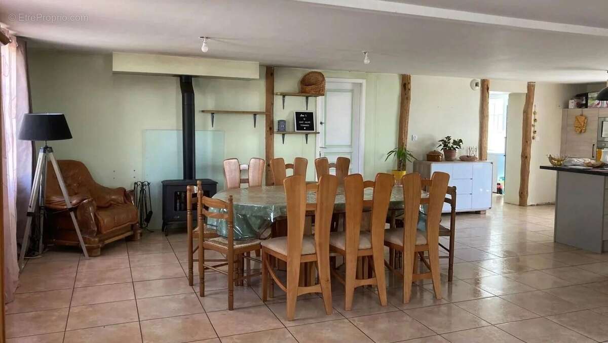 Maison à SAINT-AULAYE