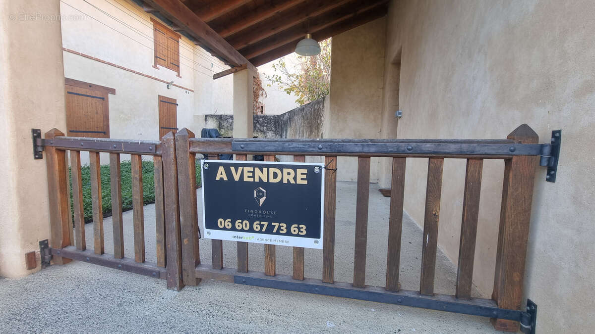 Maison à L&#039;ISLE-EN-DODON