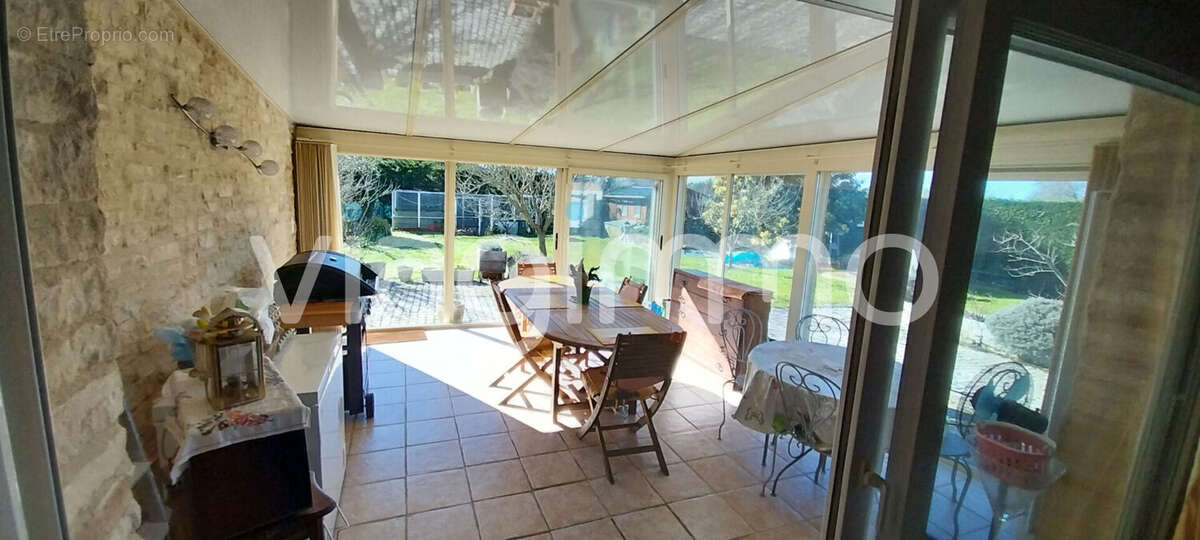 Maison à SAINT-URBAIN