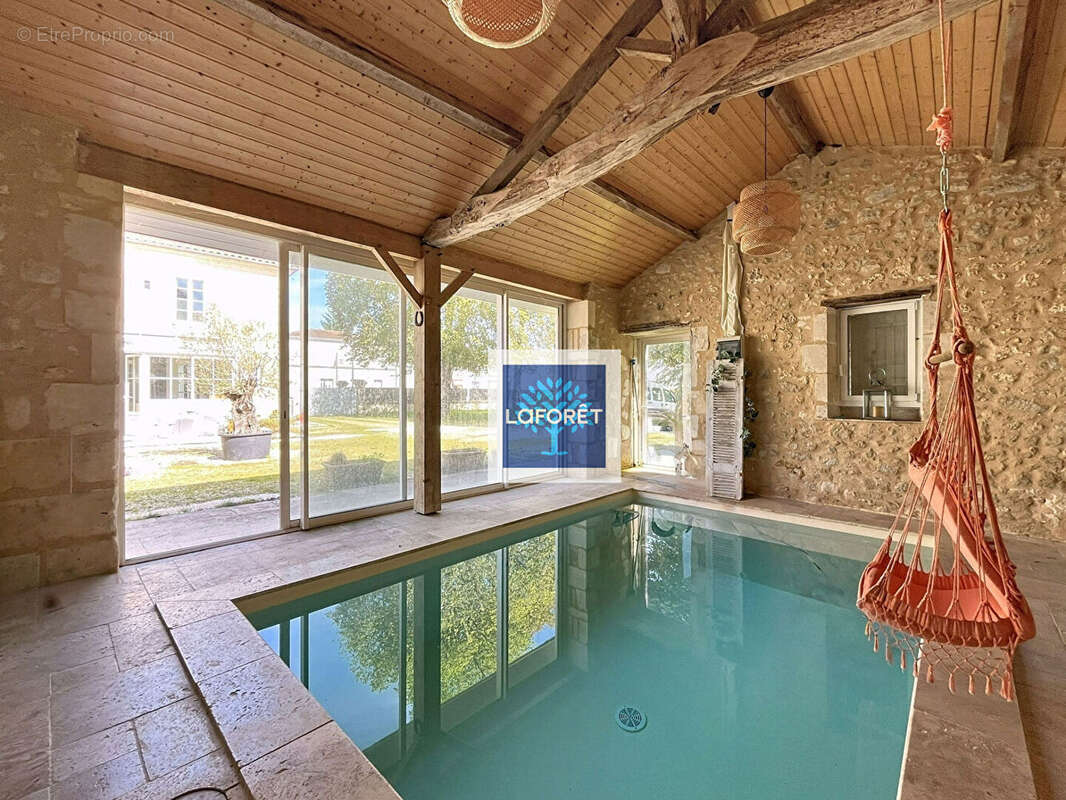 Maison à SAINT-ANDRE-DE-CUBZAC