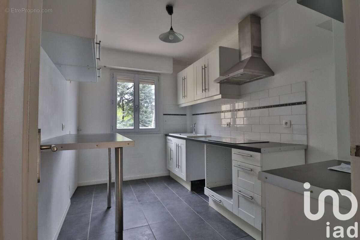 Photo 6 - Appartement à BAILLY