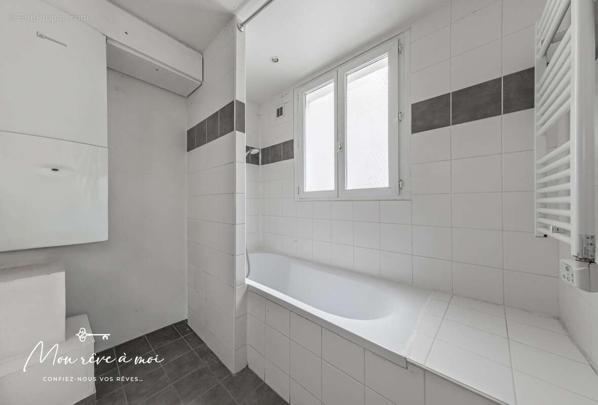 Appartement à PARIS-9E