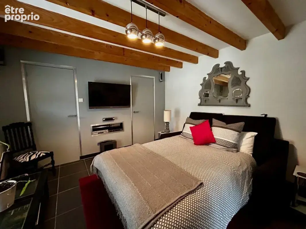 Belle maison en pierre 235m2, 4 chambres, piscine et annexe - photo 10