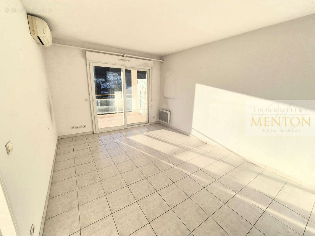 Appartement à MENTON