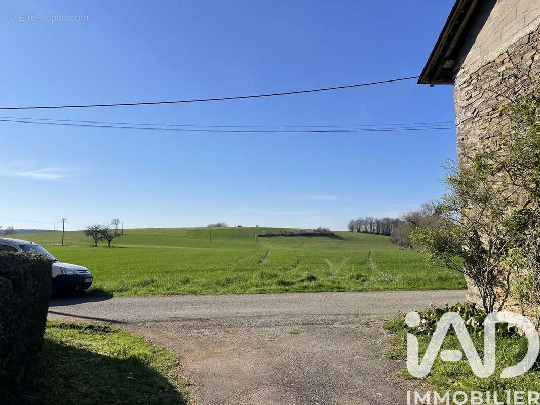 Photo 2 - Maison à NEUVIC-ENTIER