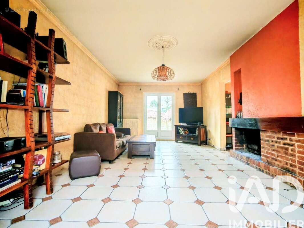 Photo 8 - Maison à LIVRY-GARGAN