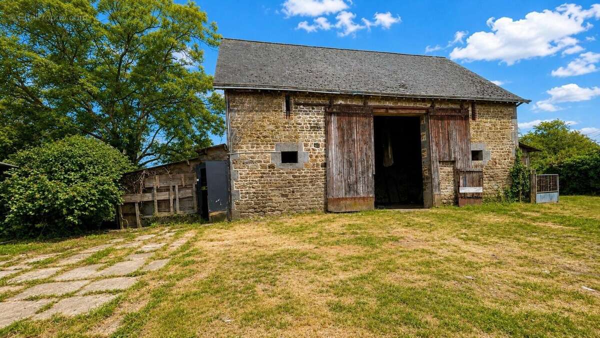Photo 2 - Maison à COMMER