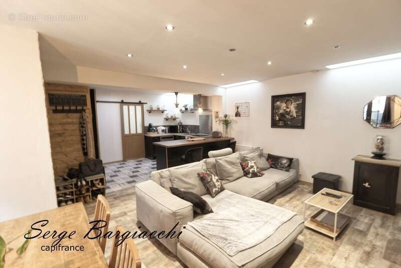 Appartement à HENIN-BEAUMONT